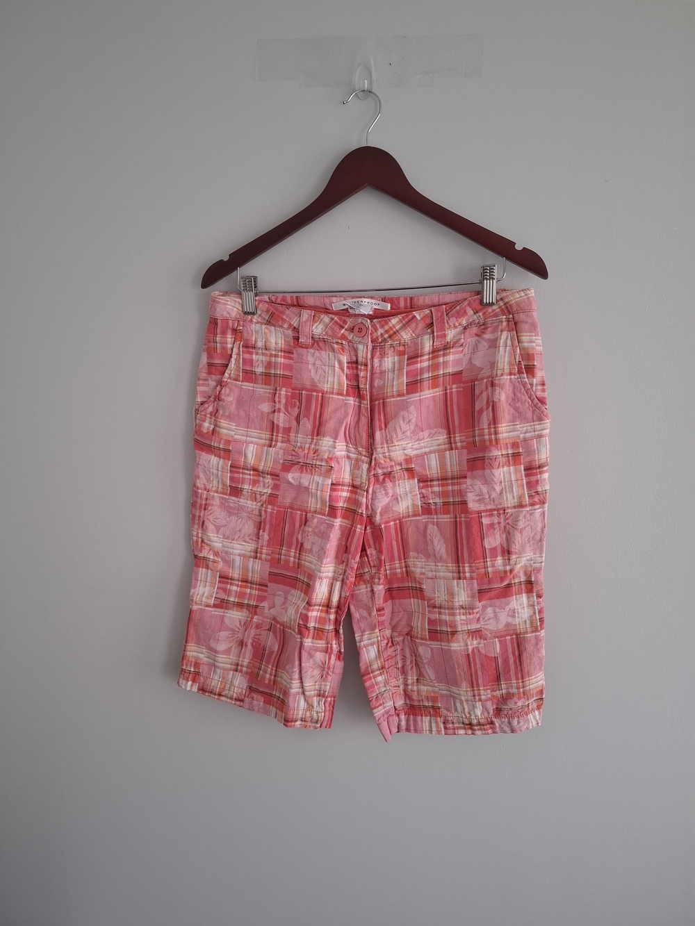 Weatherproof Classic Pink Plaid Women's Shorts SZ 8